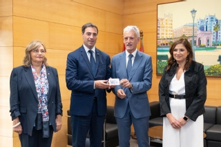 El presidente del TSJPV, Iñaki Subijana, ha hecho entrega al lehendakari, Imanol Pradales, de la Memoria Judicial del TSJPV correspondiente a 2025 en presencia de la vocal del CGPJ Esther Erice y de la consejera de Justicia y Derechos Humanos, María Jesús San José, coincidiendo con el acto de apertura del año judicial en el País Vasco celebrado hoy en el Palacio de Justicia de Bilbao